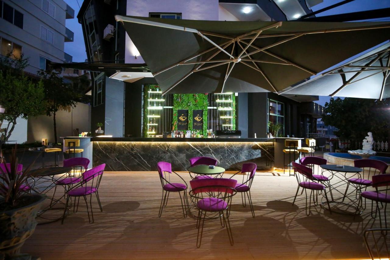 The Hart Hotel Vlore Bagian luar foto