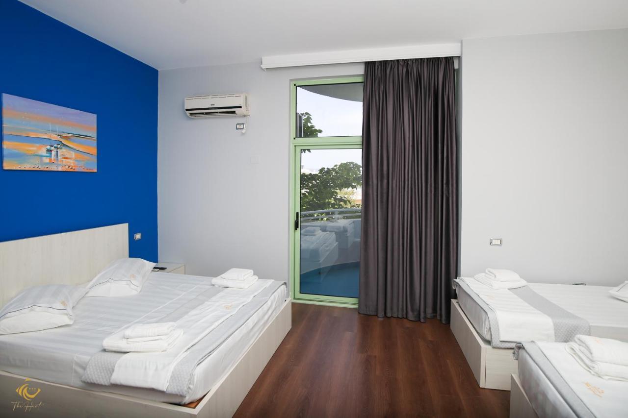 The Hart Hotel Vlore Bagian luar foto