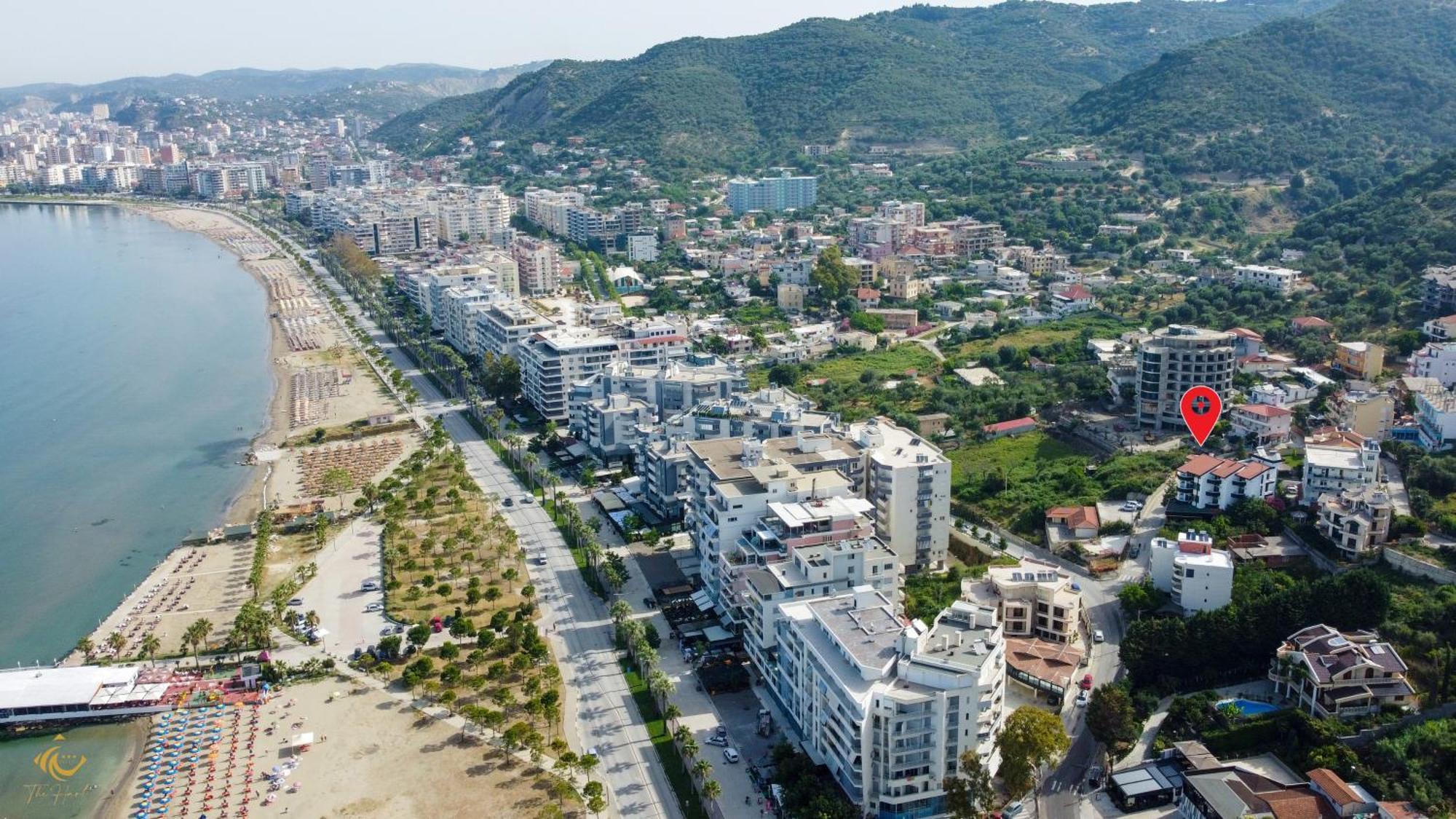 The Hart Hotel Vlore Bagian luar foto